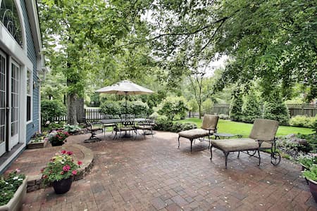 Porch patio clean